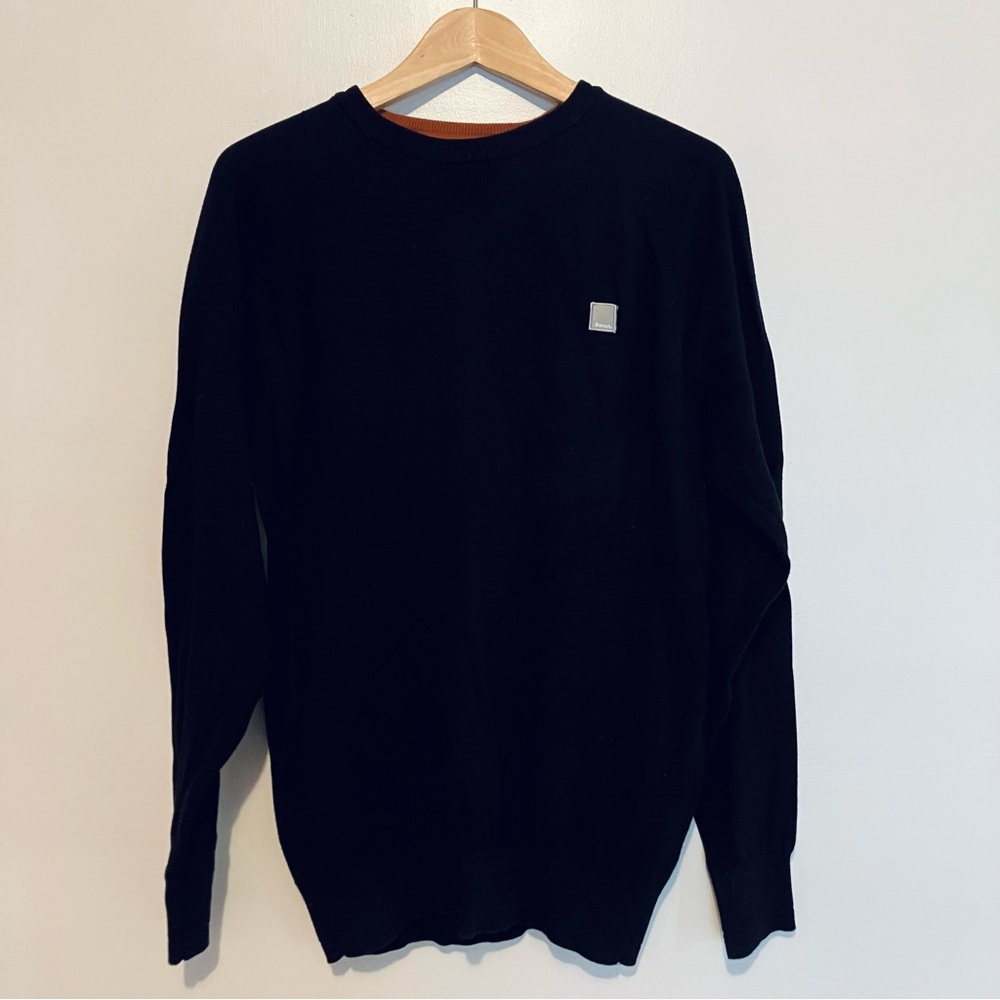 Bench sweater